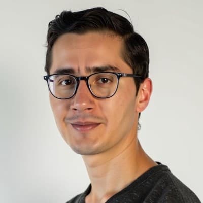 Alan Arguello headshot